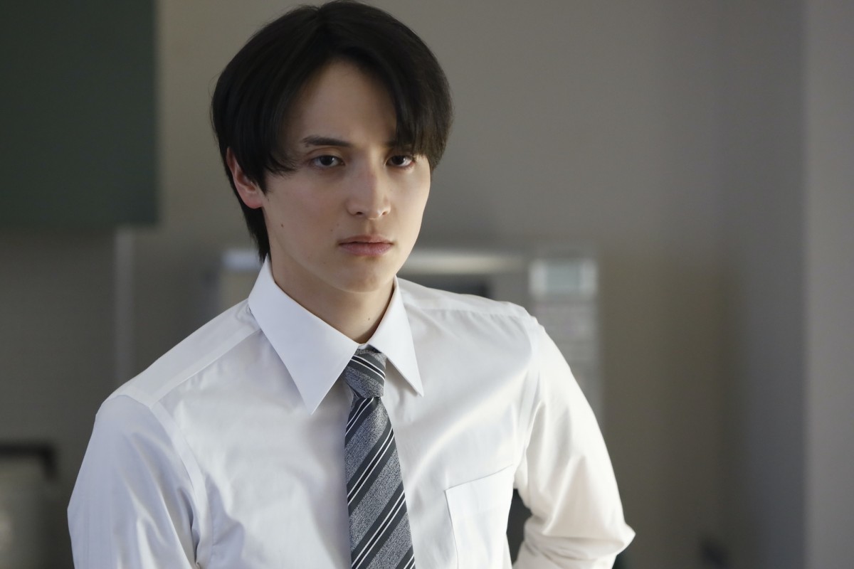 『Believe』第3話　“狩山”木村拓哉、刑務官“林”上川隆也から逃走の目的を追求される