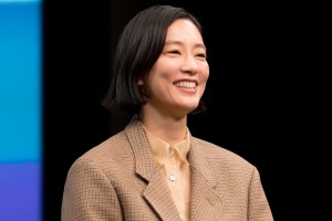 水川あさみ、金曜ドラマ『笑うマトリョーシカ』キャスト登壇制作発表に登場