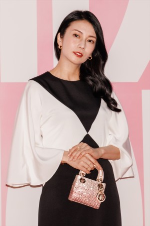 柴咲コウ、「ミスディオール展覧会　ある女性の物語」に登場