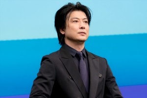 玉山鉄二、金曜ドラマ『笑うマトリョーシカ』キャスト登壇制作発表に登場