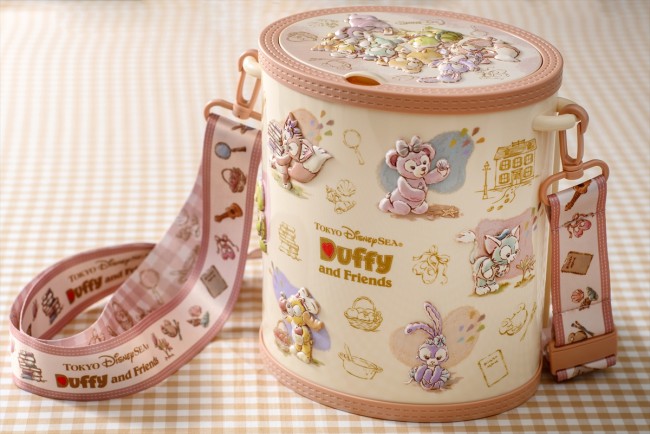 写真）ダッフィー新作ポップコーンバケット、7．1発売！ 窓から