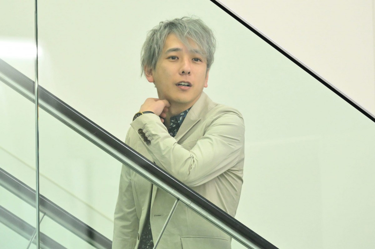 『ブラックペアン シーズン2』第2話　“天城”二宮和也、手術をめぐって少女“結衣”堀越麗禾に賭けを持ちかける
