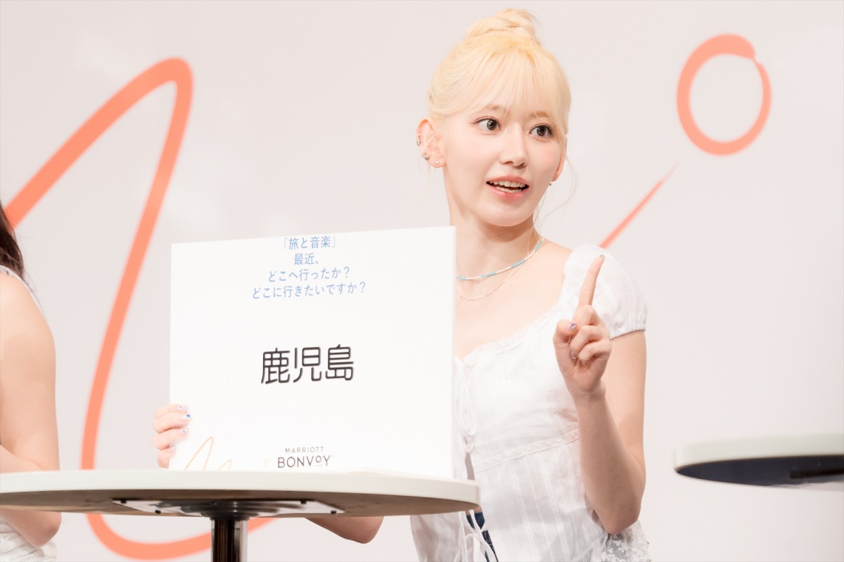 LE SSERAFIM・SAKURA、鹿児島での夏の思い出を明かす　旅をテーマにした衣装で登場