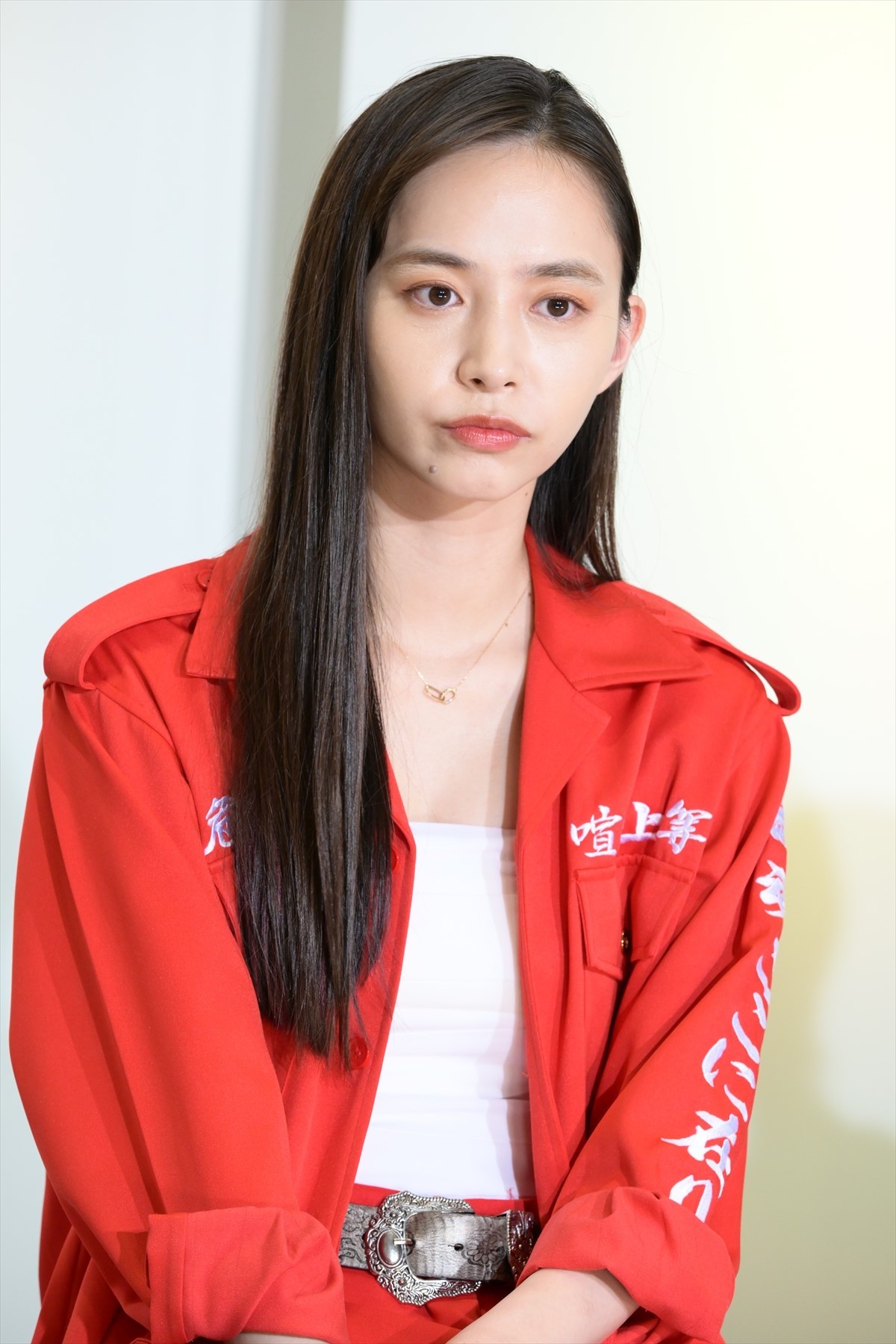 高橋文哉、会見でも一人二役　関水渚と森香澄は劇中歌を生パフォーマンス