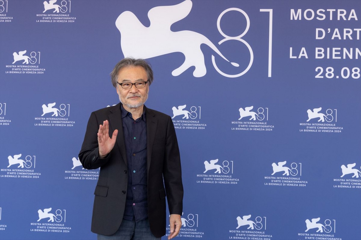 黒沢清監督「菅田将暉は圧倒的ナンバーワンの俳優」と世界へ太鼓判！　『Cloud クラウド』がヴェネチア国際映画祭で拍手喝采