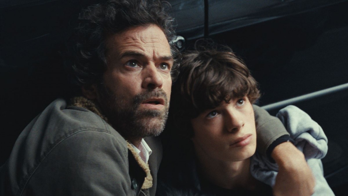 フランスで観客動員100万人越え！　アニマライズ・スリラー『動物界』11.8日本公開決定＆特報解禁