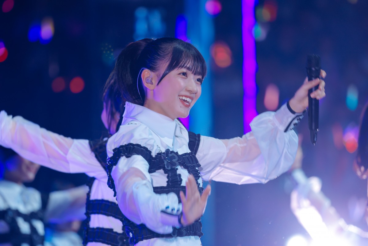 日向坂46四期生ライブ、武道館が揺れそうなほどのコールも起きた“一体感”　加入から2年で著しく成長
