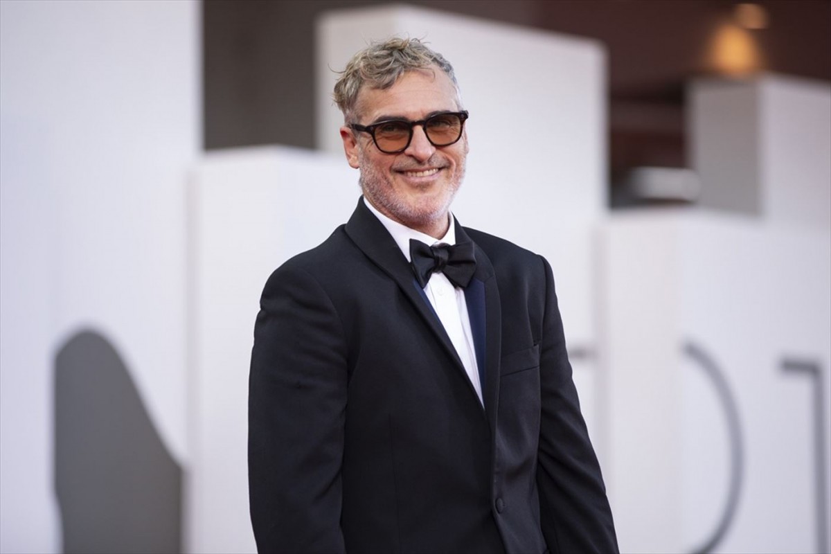 ホアキン・フェニックス、レディー・ガガがベネチア国際映画祭降臨！　『ジョーカー2』ワールドプレミア開催、新映像も到着