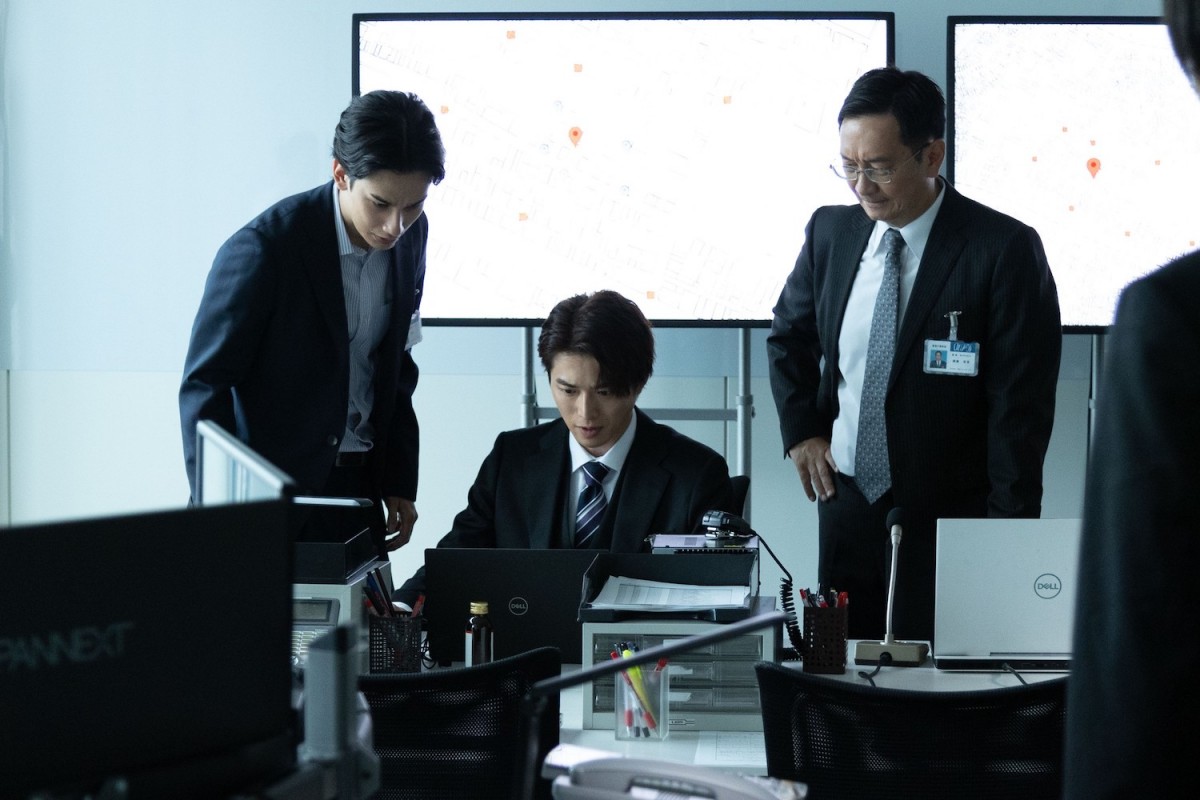 『ギークス』“西条”松岡茉優、発見した指紋に衝撃　ネットも騒然「まさか」（ネタバレあり）