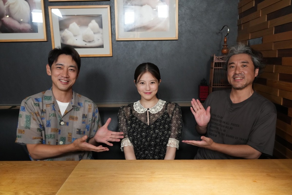 『小泉孝太郎&ムロツヨシ 自由気ままに2人旅』に出演する(左から)小泉孝太郎、今田美桜、ムロツヨシ