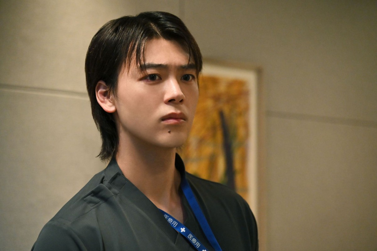 『ブラックペアン シーズン2』“天城”二宮和也と渡海の関係性が判明　急展開ラストにネット興奮「まじで神回」（ネタバレあり）