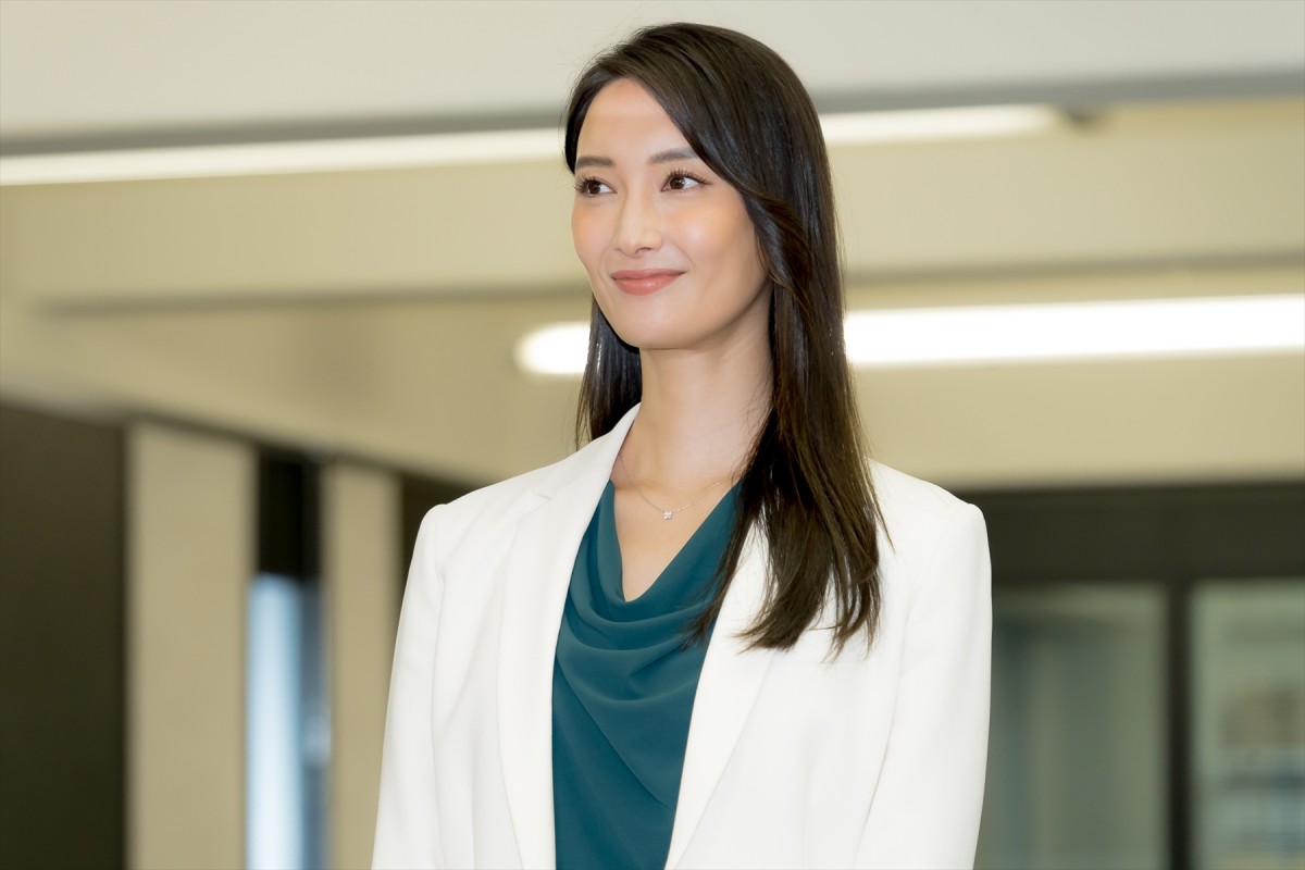 菜々緒、自分を“無能”と思ったエピ告白「午前と午後を間違えてアラームをかけてしまった」