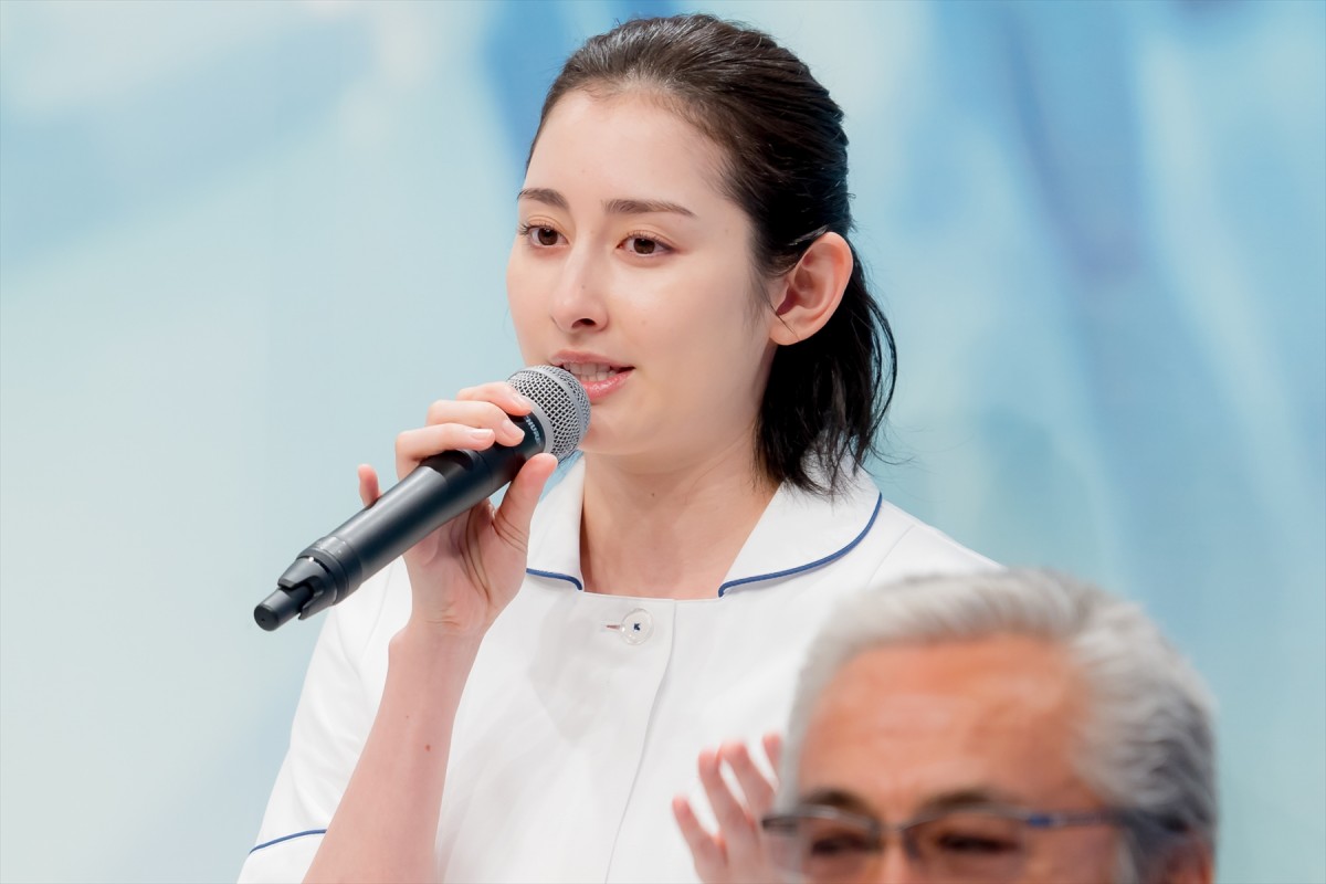 藤木直人、ルービックキューブの腕前を披露　キャスト陣から「すごい！」の声
