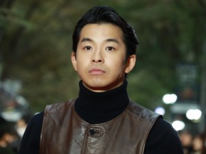 「第37回東京国際映画祭」オープニングレッドカーペットに登場した仲野太賀