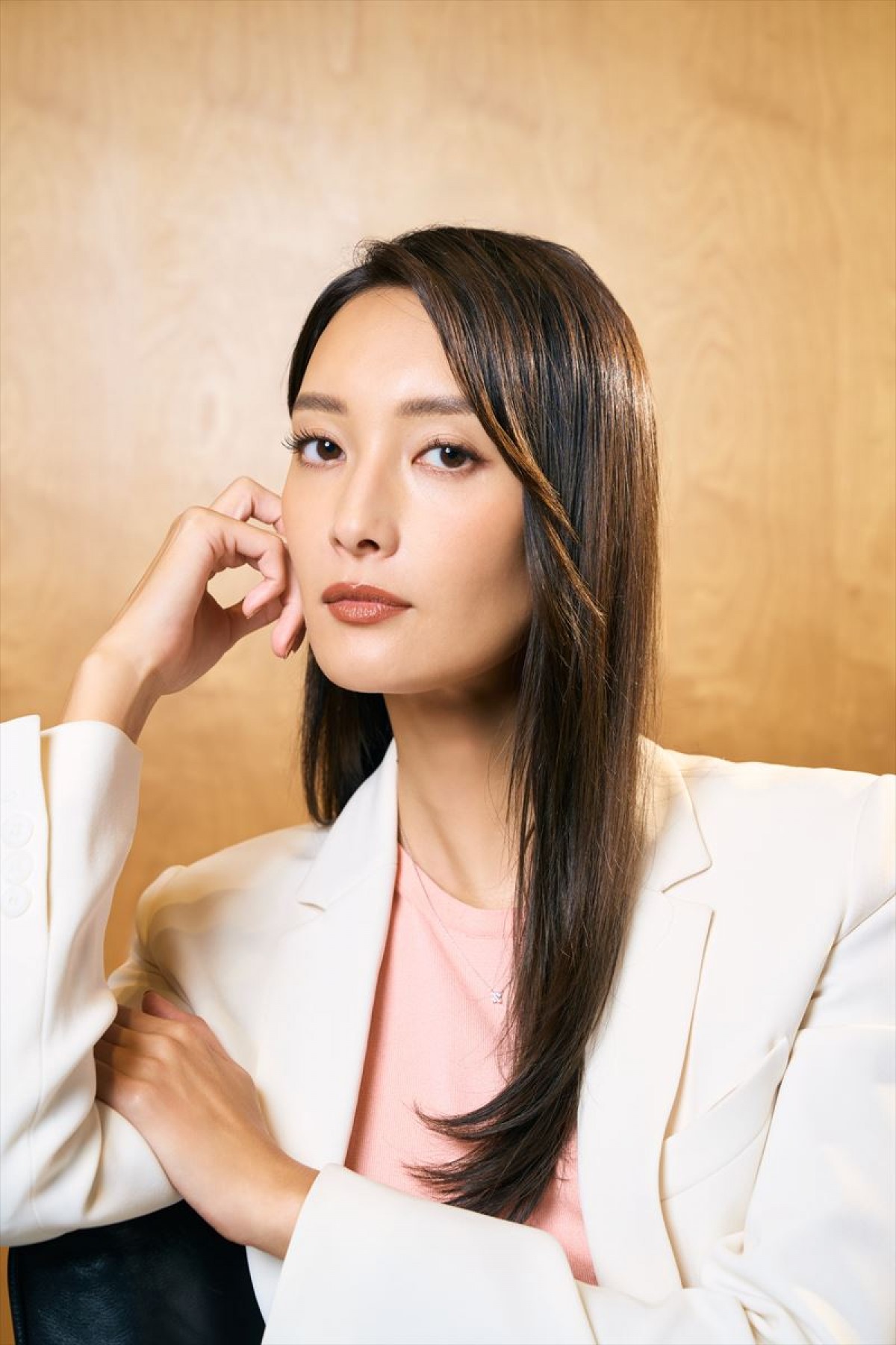 菜々緒、俳優業に行き詰まった時期も　人生を楽に生きるヒントは「流れに身を任せること」