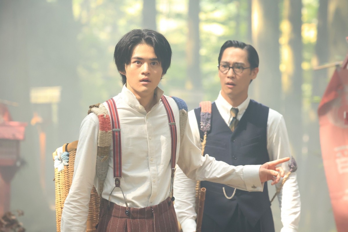 “貧乏探偵”鈴鹿央士×“能力者”松本穂香コンビが難事件を解決！　レトロ・ミステリー『嘘解きレトリック』スタート