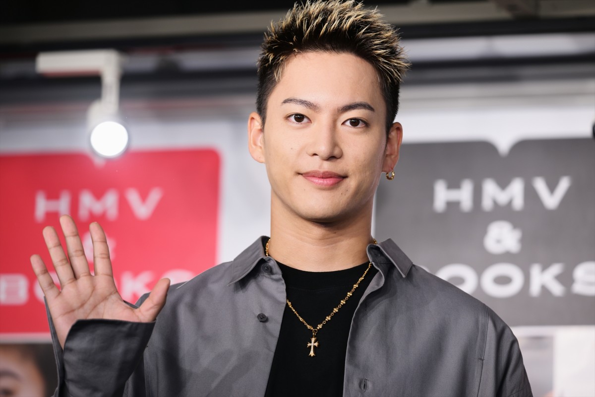 三山凌輝、1st写真集発売に喜び　朝ドラ出演も回想「すごくいい出会いだった」