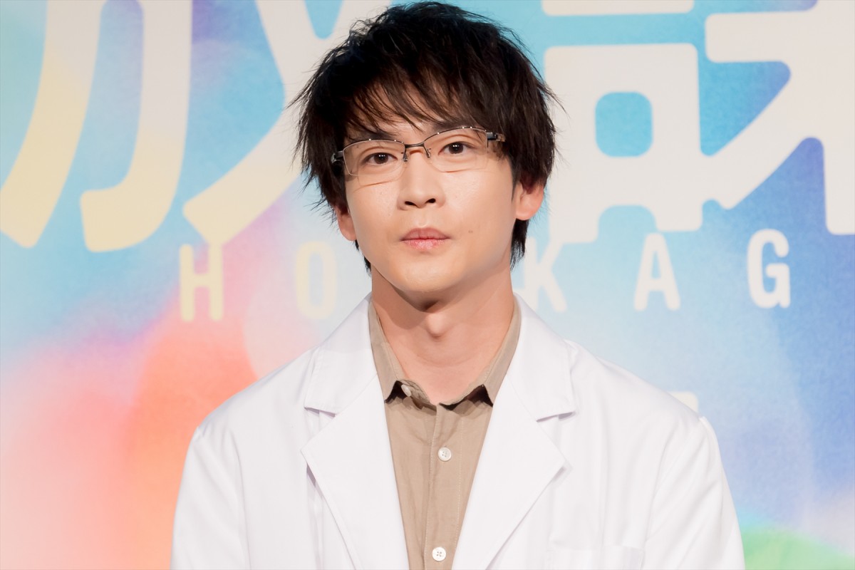 松下洸平、小学生の頃は外で遊ぶのが大好き　現在も「児童よりはしゃがないよう気をつけています」