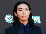 【写真あり】柄本佑、衝撃の坊主頭に驚きの声「えっ！本当に」「まさかのリアル剃髪」