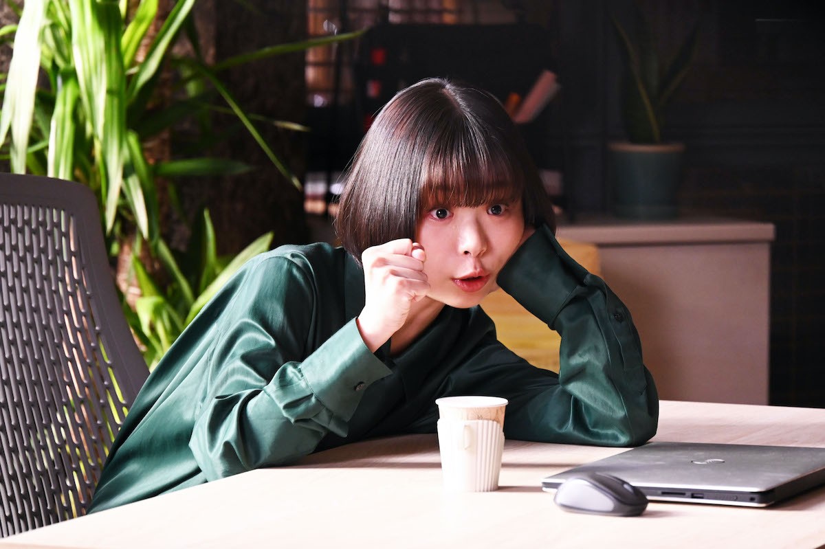 『モンスター』“亮子”趣里、カラオケ熱唱シーンに反響「上手すぎ」「さすが福来スズ子！」