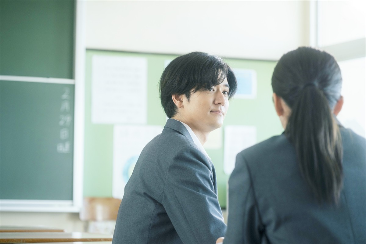映画『366日』切なくてもどかしい“美海”上白石萌歌＆“琉晴”中島裕翔の場面写真解禁！