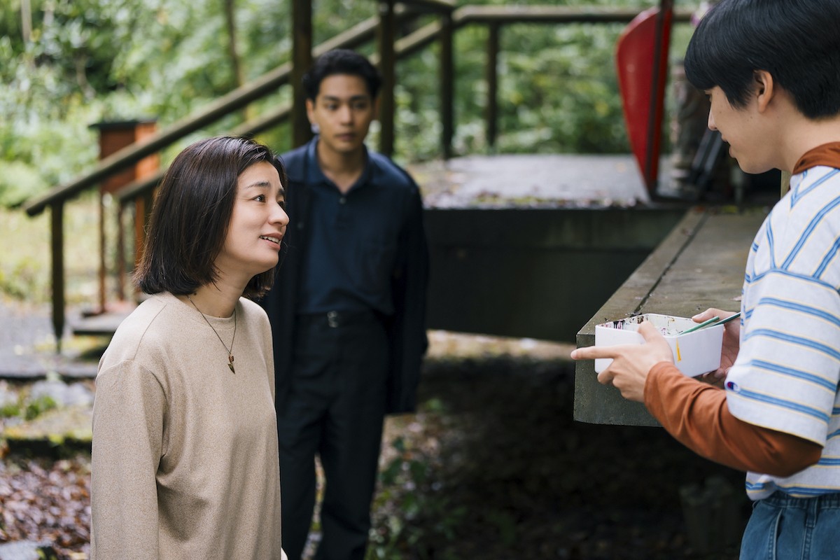 『ライオンの隠れ家』第8話　“洸人”柳楽優弥たちが釈放された“愛生”尾野真千子と再会