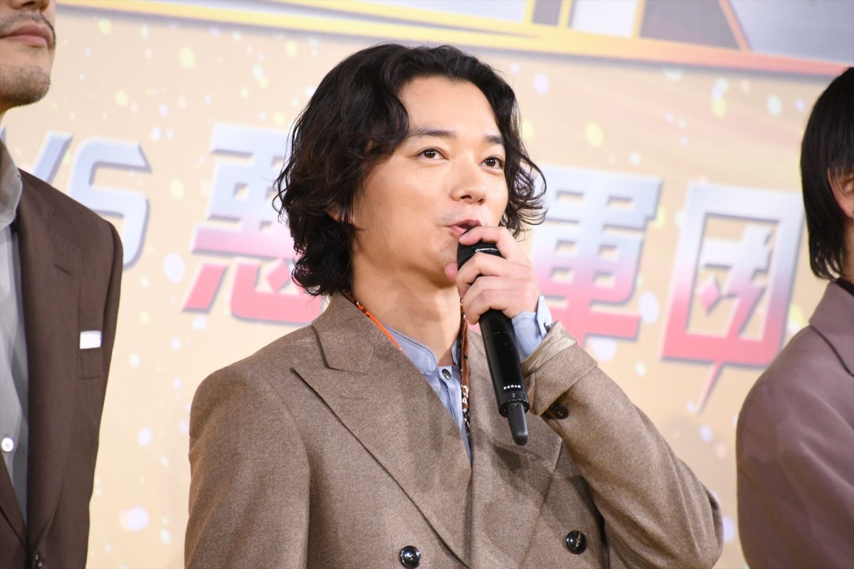松山ケンイチ、染谷将太ら映画『聖☆おにいさん』完成報告会でまさかの展開！　豪華キャストが別作品を宣伝