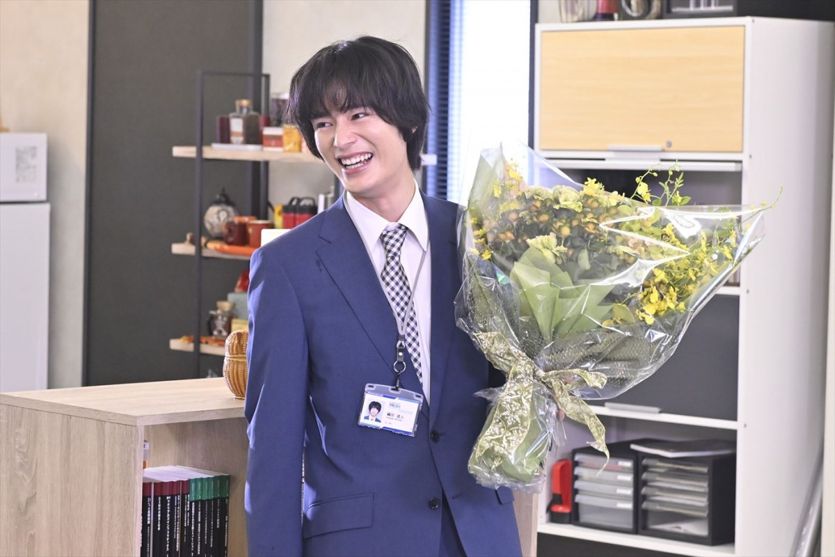 菜々緒が大号泣？　塩野瑛久も“初めて”の涙　『無能の鷹』クランクアップ！