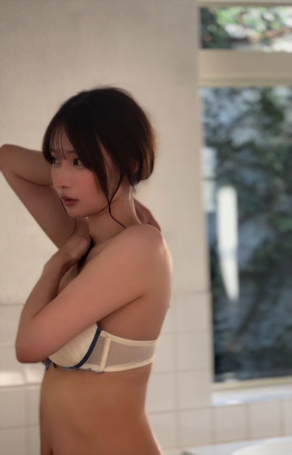 “日本一美しいドラマー”大野真依、過去一攻めたオフショット公開　クラファンで写真集作成中
