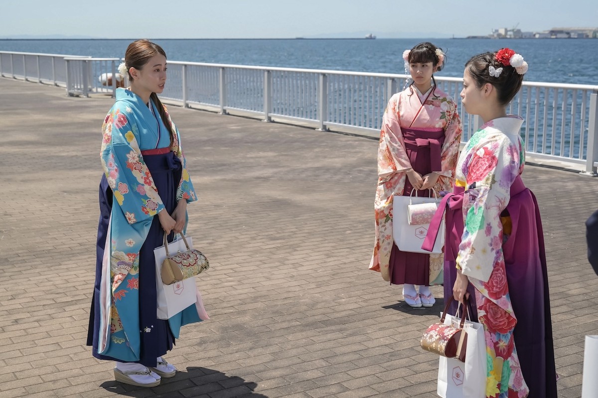 『おむすび』“結”橋本環奈、専門学校を卒業　J班笑顔のプリにネット感動「胸熱」「しみじみエモい」