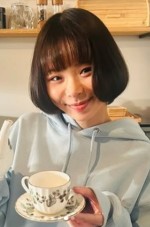 趣里、近影に反響　※「趣里」インスタグラム