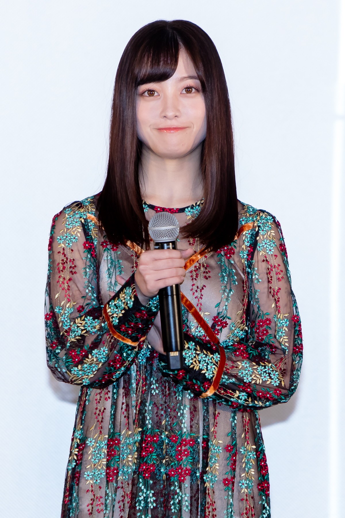 橋本環奈、本日25歳に！　走り続ける“20代”、福岡の1人のアイドルが国民的女優になるまでを振り返る