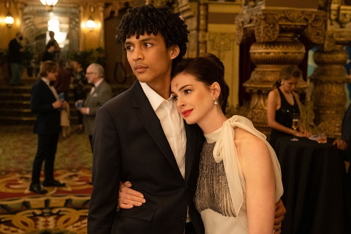 アン・ハサウェイ主演・映画『ブルックリンでオペラを』場面写真13点一挙解禁