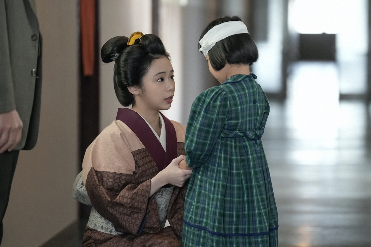 明日の『ブギウギ』“スズ子”趣里、“りつ子”菊地凛子が自分を批判する記事を目にする