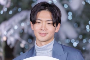 松下洸平、「『WHITE KITTE』白い森を彩る 光と音の点灯式」にて（2022年）