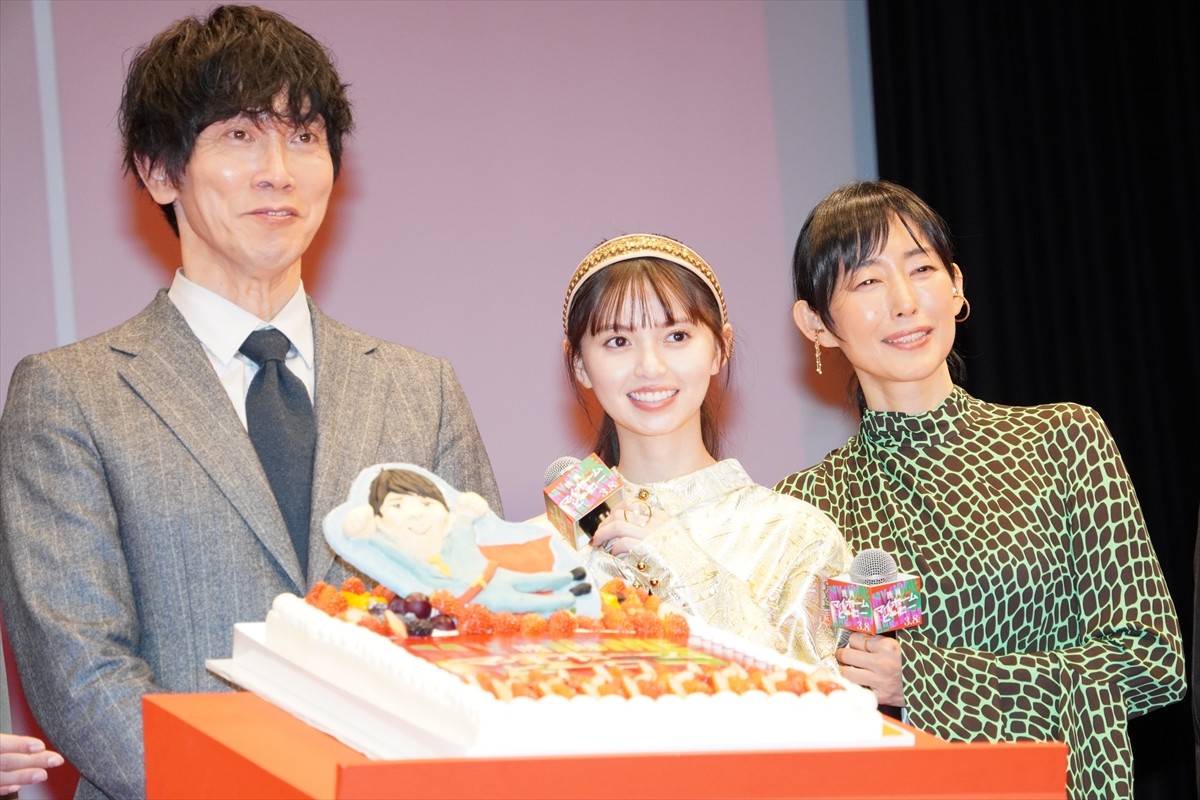 齋藤飛鳥、“両親”佐々木蔵之介＆木村多江から「とってもいいお芝居している」とベタ褒め！