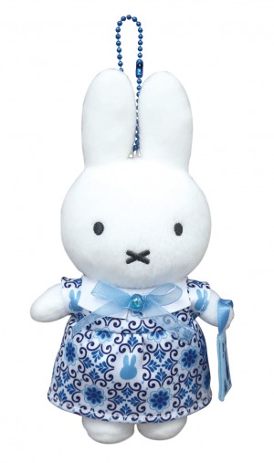 「ウィンターミッフィーマスコット」（税込 2145円）　※限定1500体
