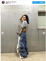 イメージ激変のブルーヘアを公開した倖田來未　※「倖田來未」インスタグラム