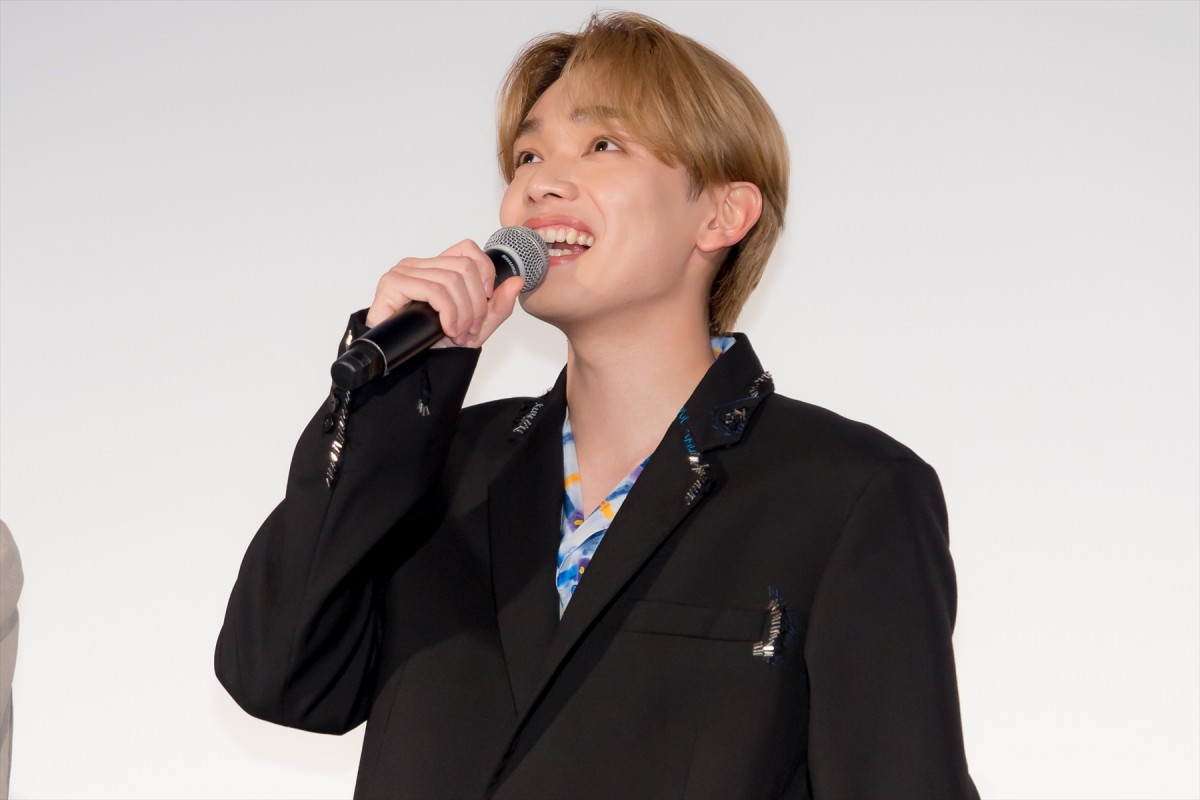 宮世琉弥、初主演映画の舞台あいさつで「超緊張」　監督からの無茶振りにタジタジ
