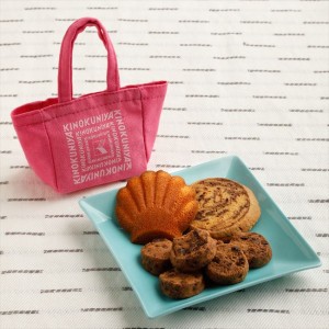 紀ノ国屋、6色の「ミニスイーツバッグ」発売！　手のひらサイズのバッグに3種の焼き菓子をイン