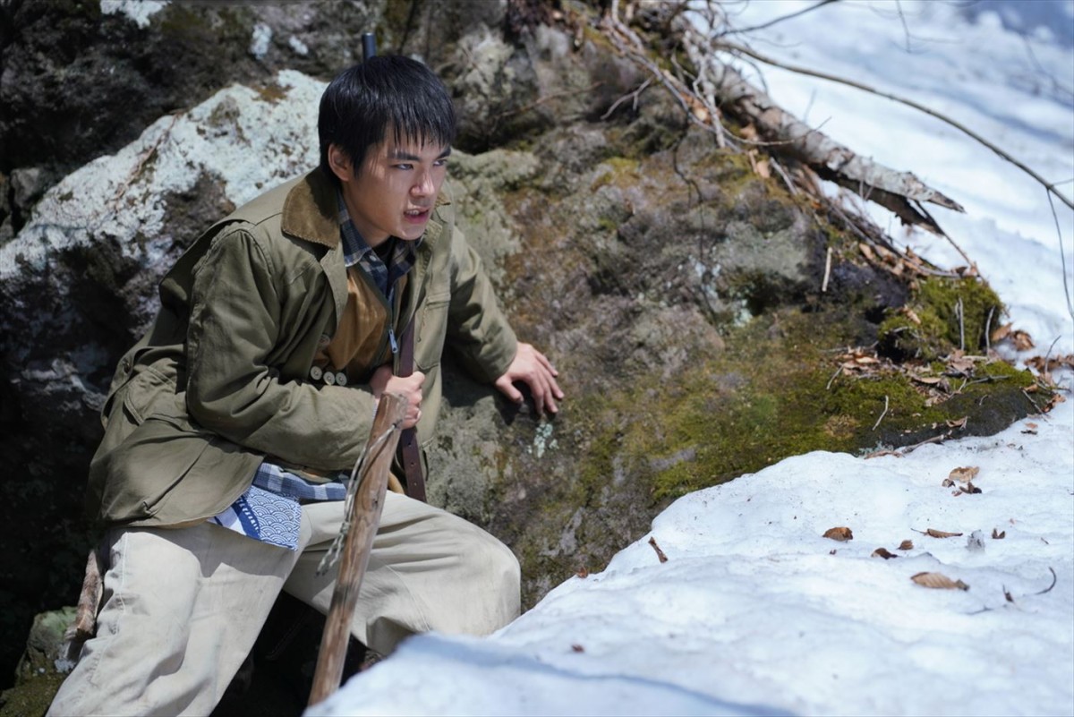 たった2人で熊を撃つ―杉田雷麟、寛一郎主演『プロミスト・ランド』予告編解禁