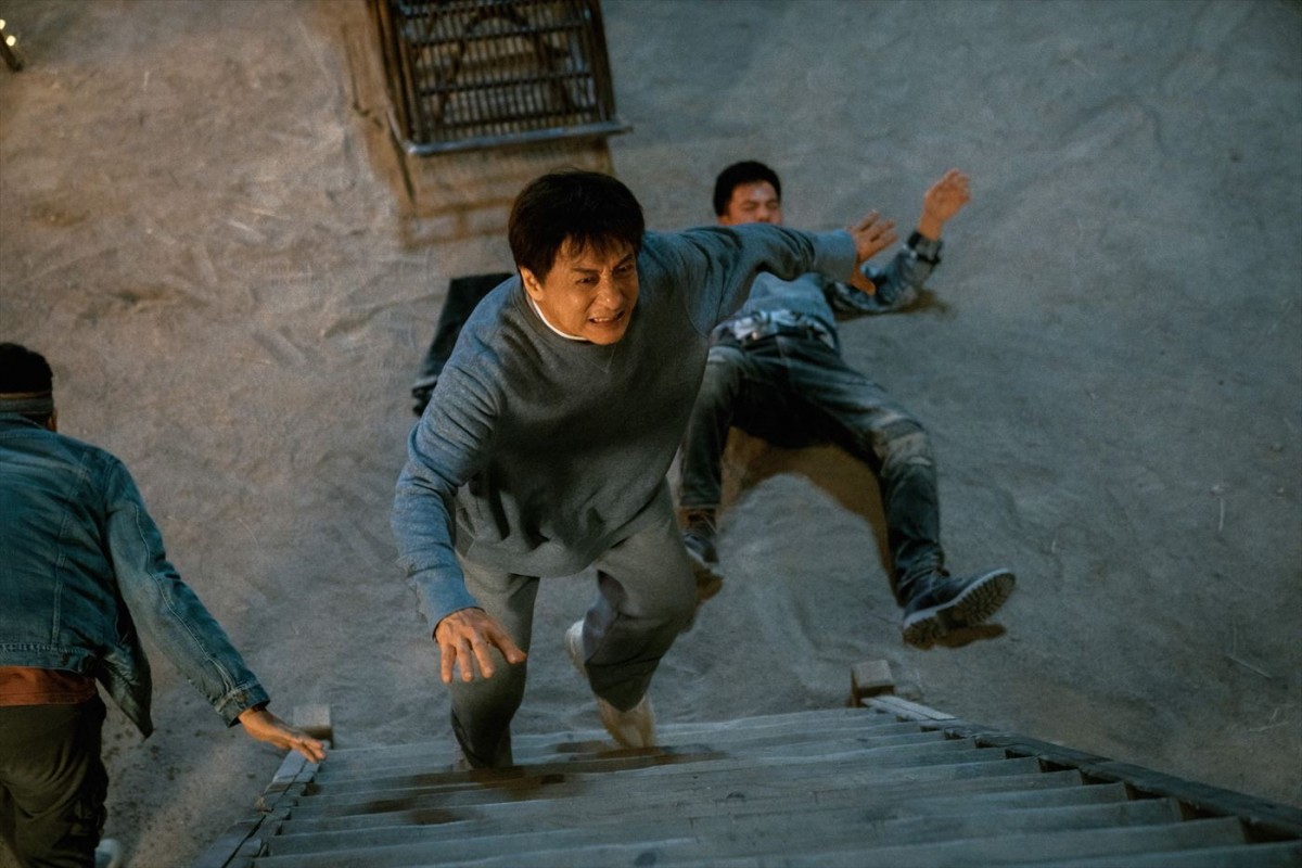 ジャッキー・チェン最新作『ライド・オン』、家族愛やアクションを捉えた場面写真公開