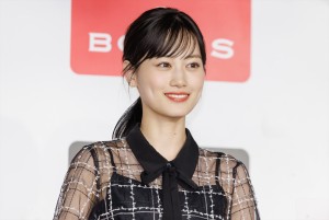 乃木坂46・山下美月、2nd写真集『ヒロイン』発売記念プレス取材に登場