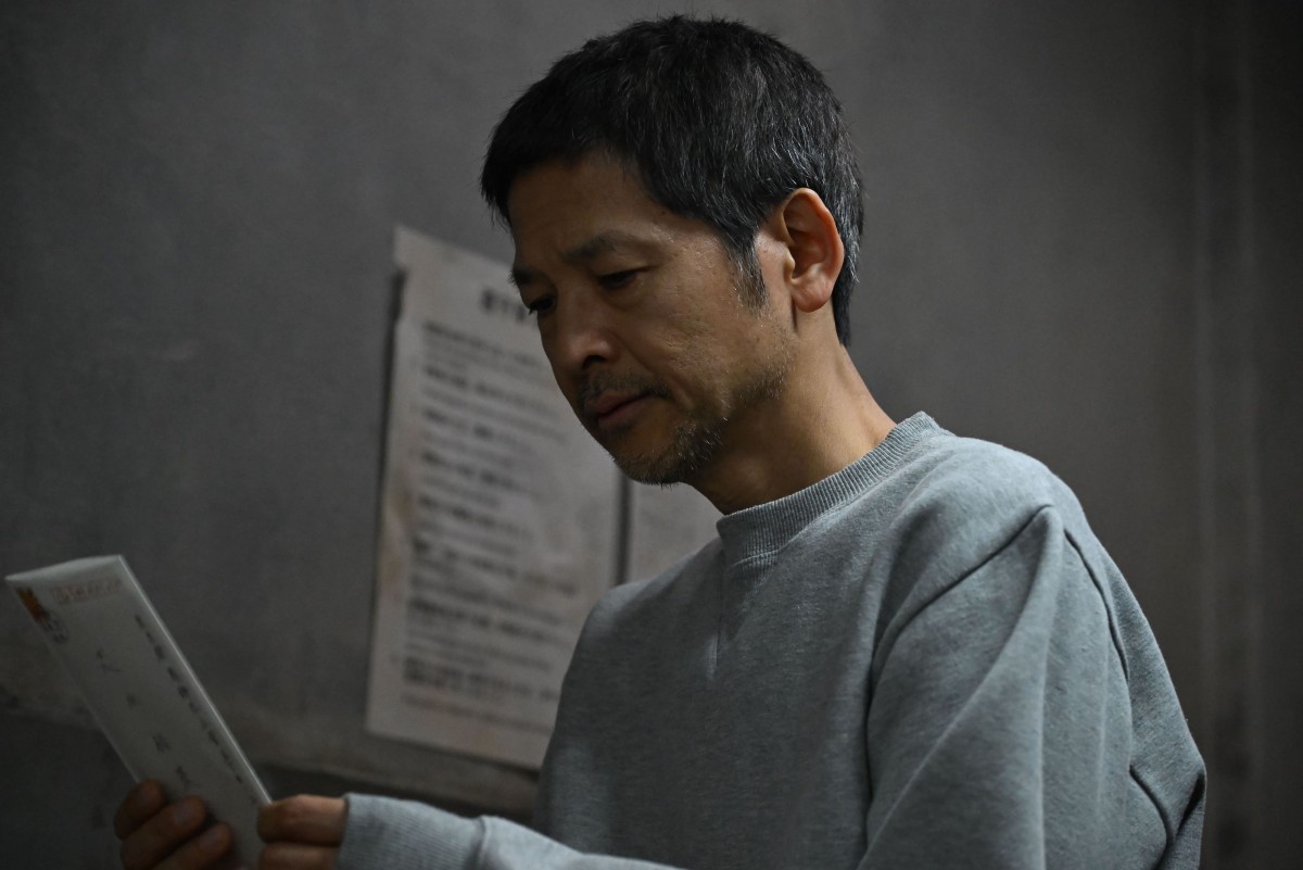 『アンチヒーロー』第2話　“明墨”長谷川博己、殺人事件の新証拠に対抗　過去の裁判記録から仮説を立てる