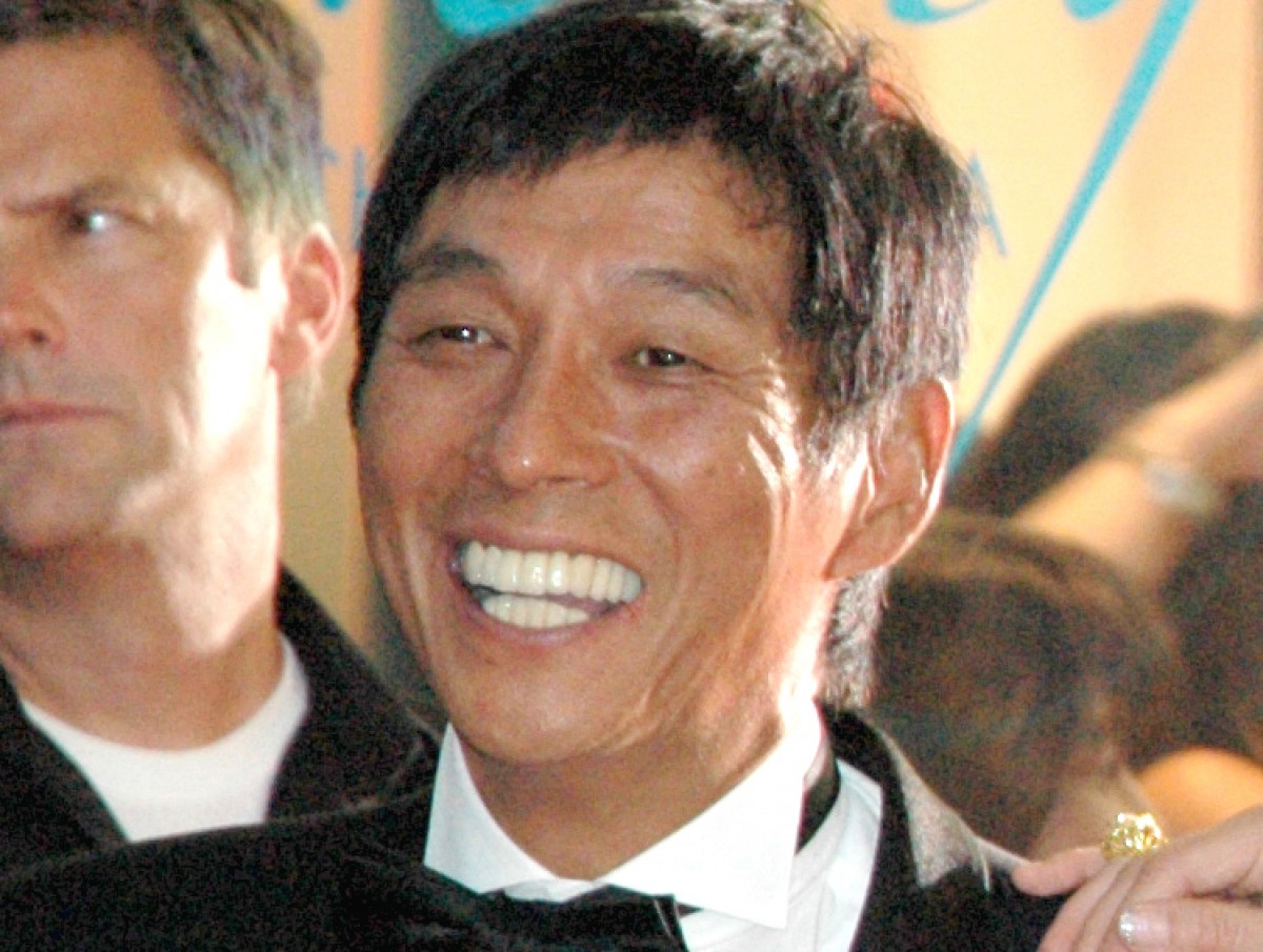 人気お笑い芸人や筋肉タレントがランクイン　20代～60代男女が思う“最強のメンタル”を持っている芸能人ランキング