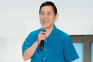 岡村隆史、映画『それいけ！アンパンマン ばいきんまんとえほんのルルン』公開直前イベントに登場