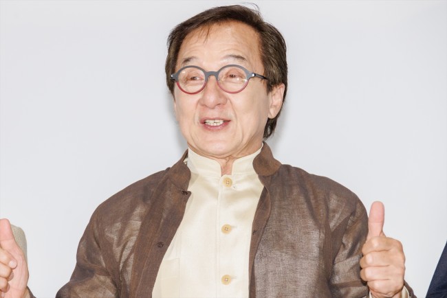ジャッキー・チェン、映画『ライド・オン』舞台挨拶に登場