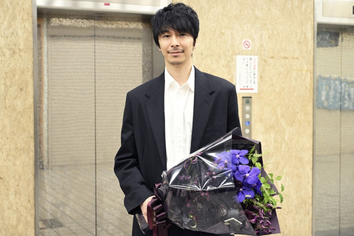 今夜最終回！　『アンチヒーロー』クランクアップに長谷川博己、北村匠海、堀田真由らが万感の思い