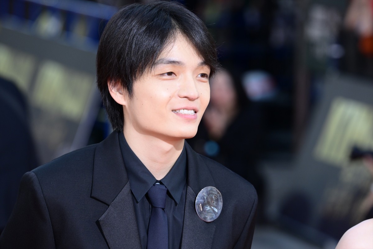 山崎賢人、映画『キングダム』最終章のお披露目に笑顔「最強です！」