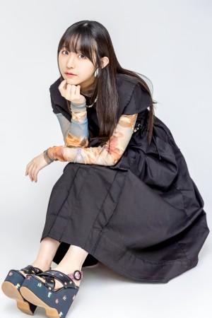 アニメ『小市民シリーズ』小佐内ゆき役・羊宮妃那